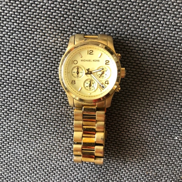 Michael Kors Woman’s Watch Gold! - Picture 1 of 1